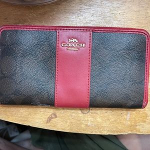 Coach wallet